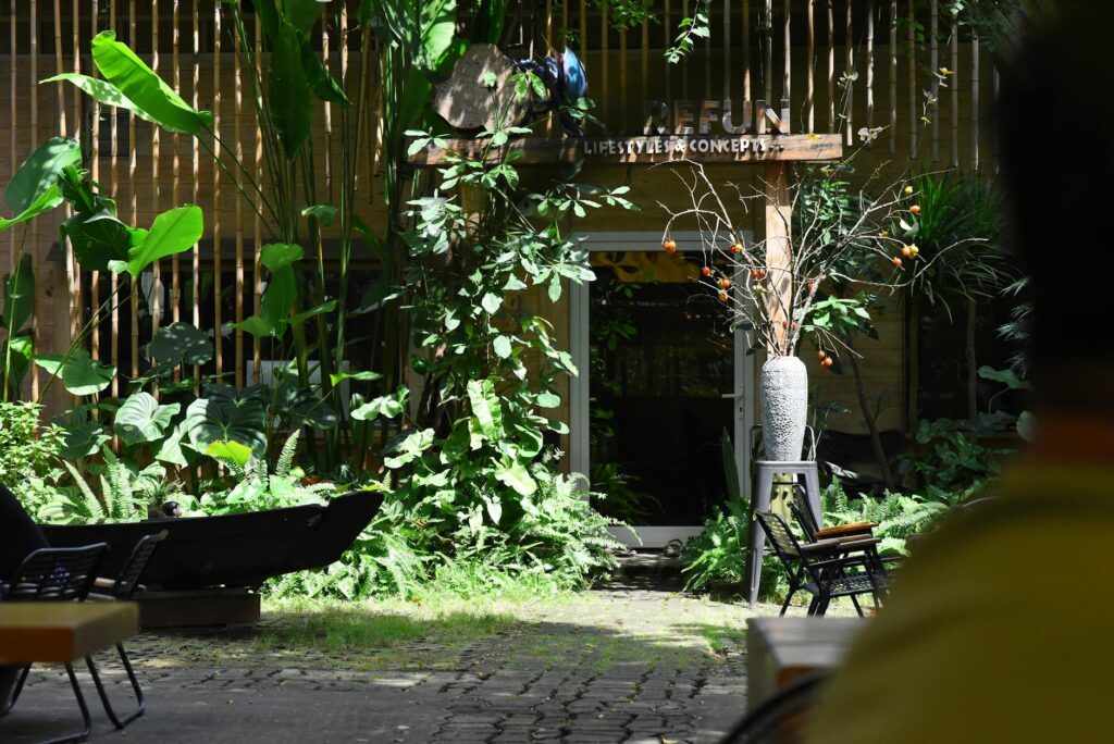 Webfreen.com Fashion: Is It Legit in 2026?